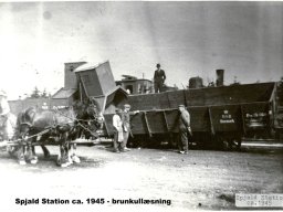 Spjald Station ca. 1945 - brunkullæsning